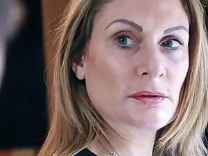 3 վիդեո լողազգեստ պո ...